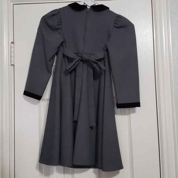 Girls Party Dress with Velveteen bows and collar - Picture 3 of 5